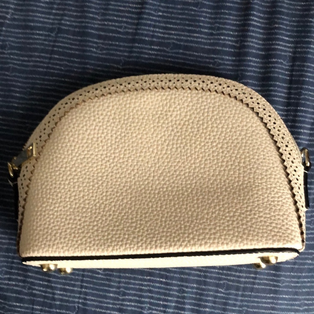 Pretty Persuasions crossbody bag - Picture 7 of 10